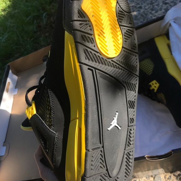 Jordan Shoes | Jordan 4 Thunder Gs | Poshmark